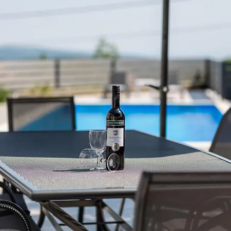 ヴィラ Mia Garica