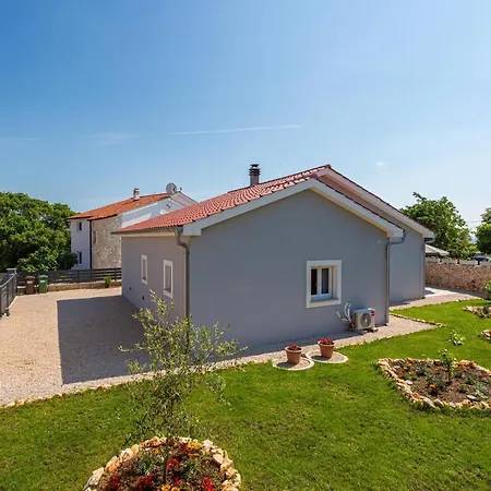 Villa Mia *